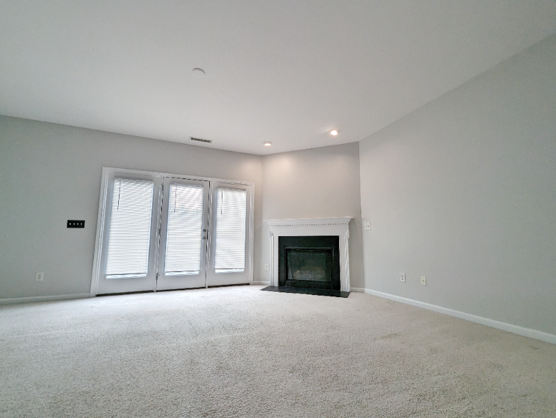 153 Braeside Ct - Photo 5 of 20