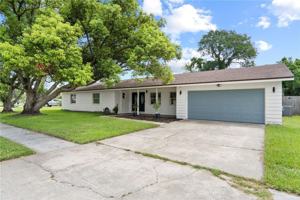 featured image of 904 Carvell Dr