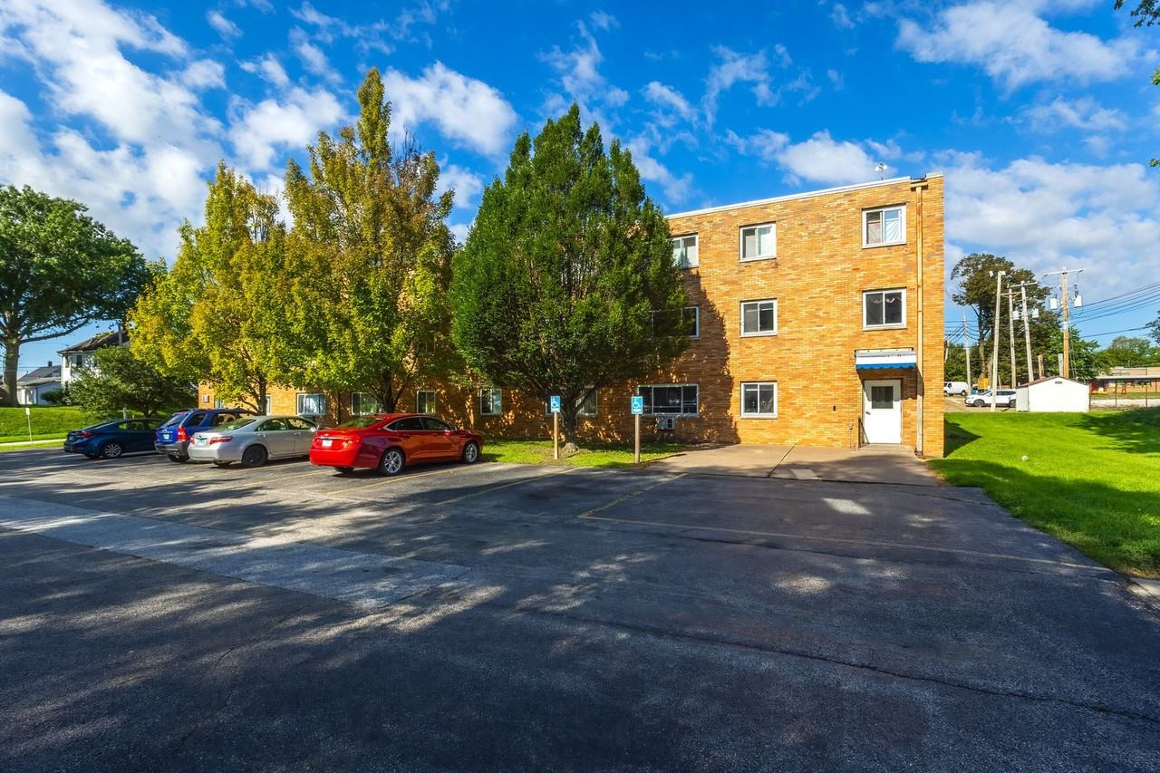 Butterworth Apartments - Photo 4 of 13
