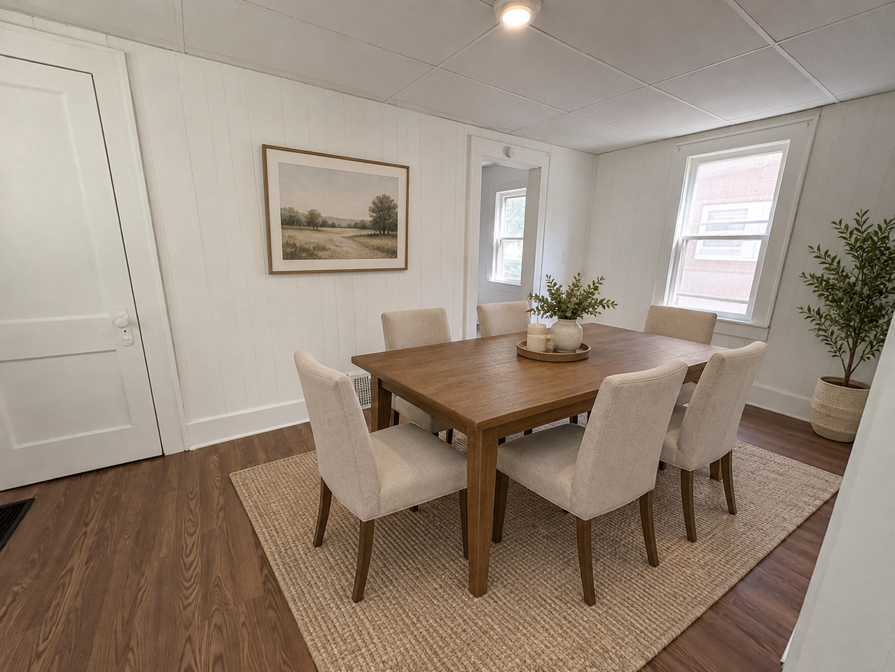 923 Lawton St - Photo 3 of 16