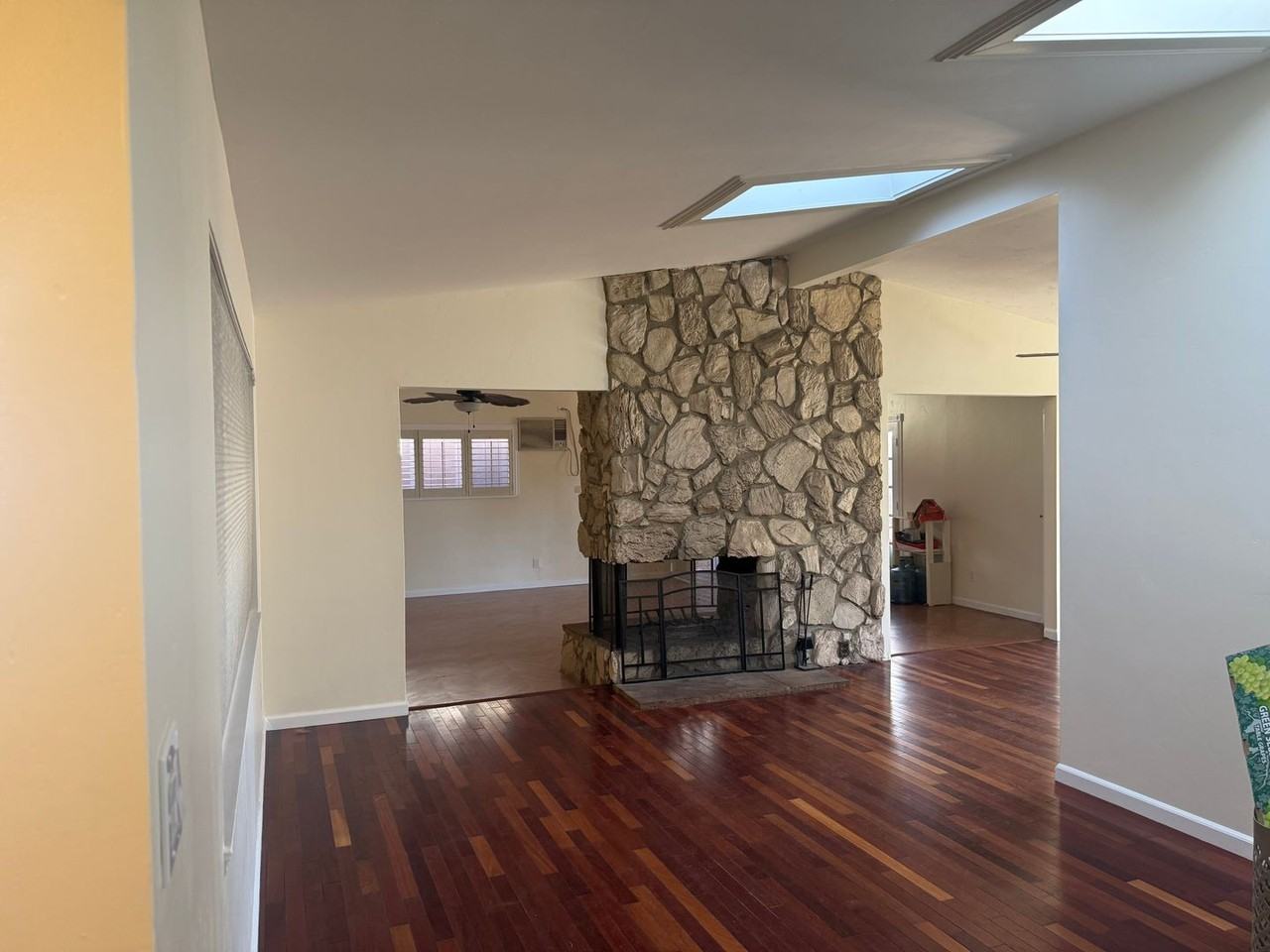 565 Pepper Dr - Photo 6 of 28