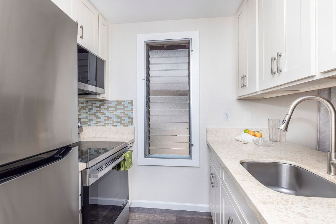 68-077 Au St - Photo 6 of 13