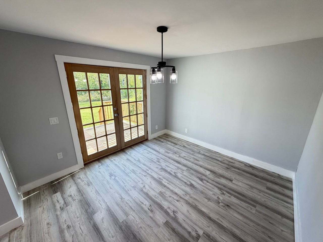 44 Lagrange Rd - Photo 4 of 24