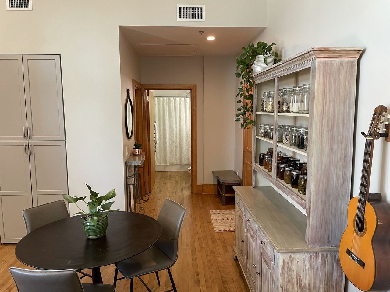59C College St - Photo 6 of 35