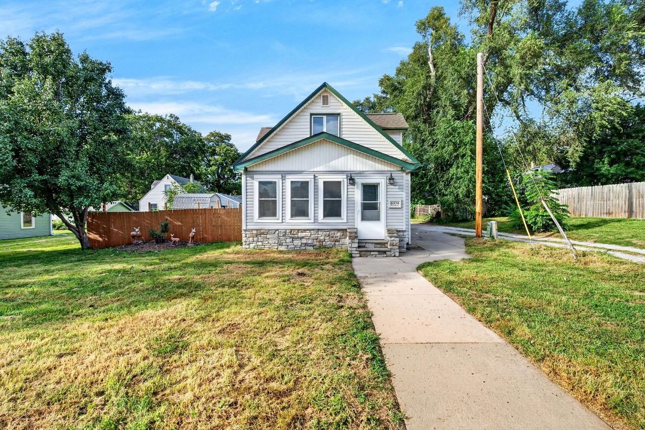 6514 Blondo St - Photo 3 of 27