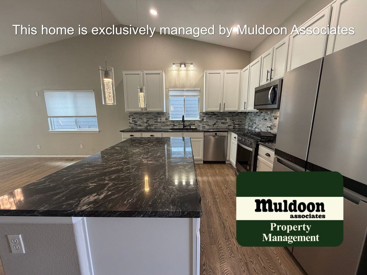 7851 Tennis Ln - Photo 6 of 32