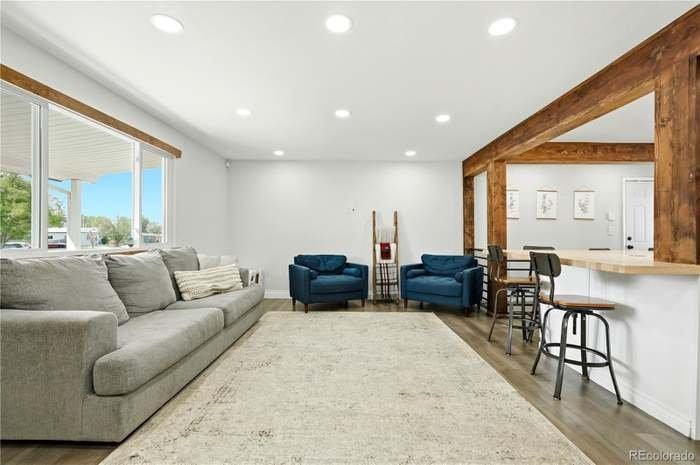 9069 Ithaca Way - Photo 6 of 20