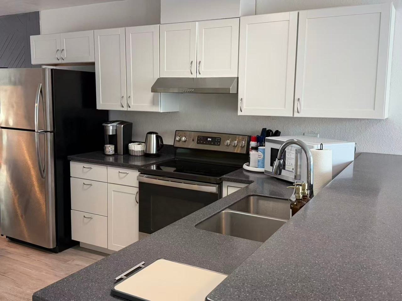 4011 Turnagain Blvd E #3 - Photo 4 of 18