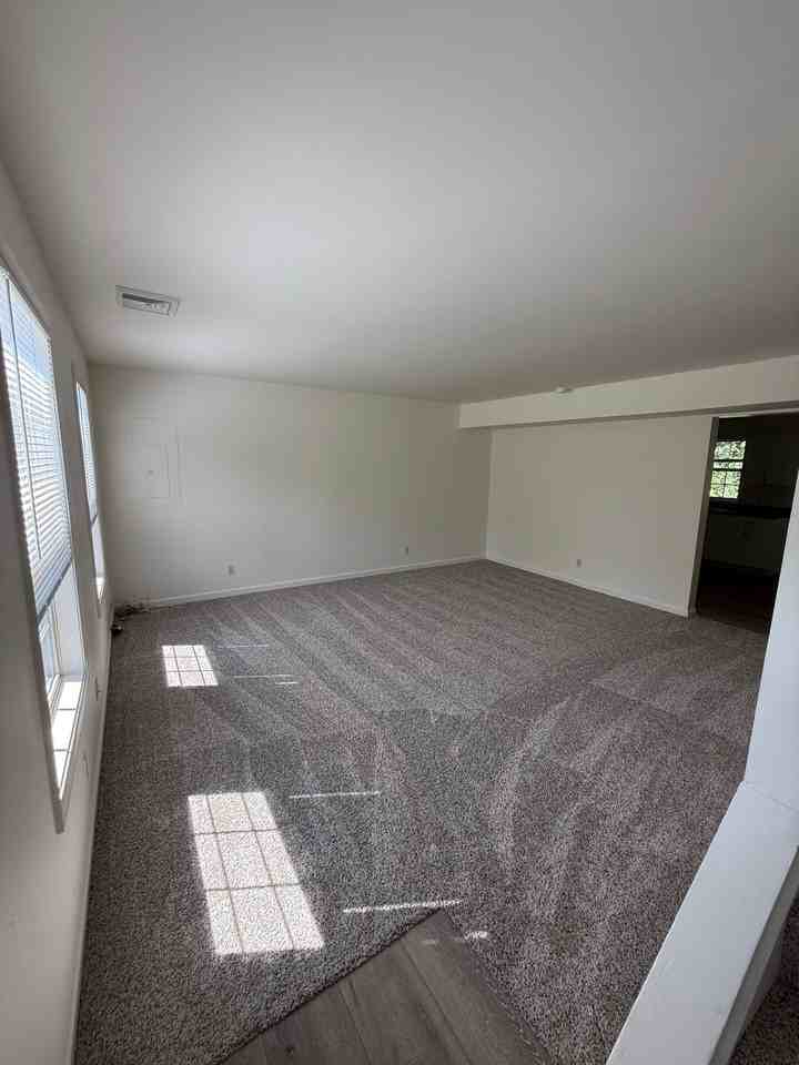 Fairfield Street - Photo 2 of 43