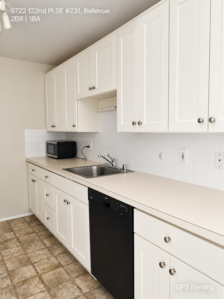 5722 122nd Pl Se #231 - Photo 3 of 15