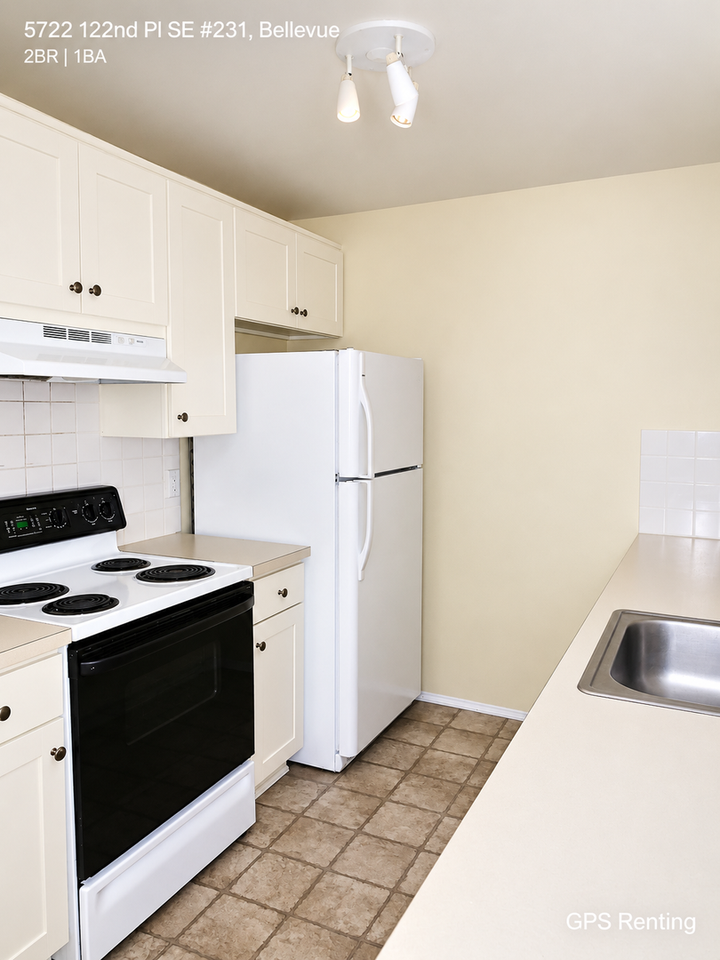5722 122nd Pl Se #231 - Photo 4 of 15