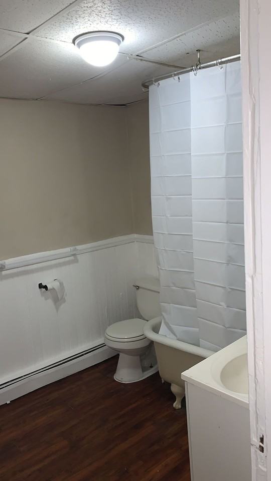 119 Newbury St - Photo 5 of 7