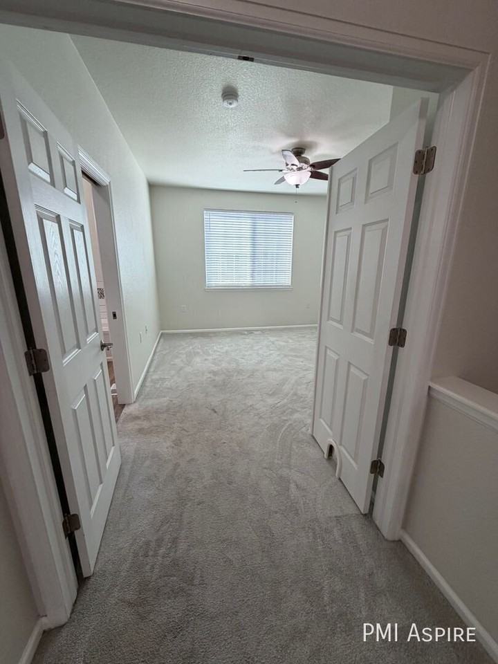 16128 E Geddes Dr - Photo 6 of 19