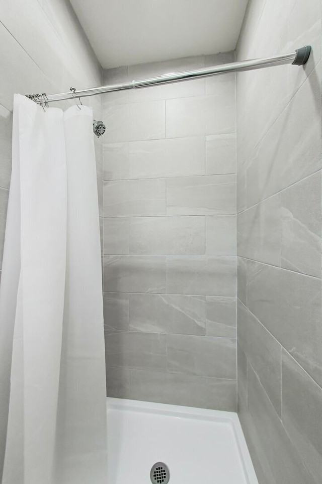 628 Waverley St #05 - Photo 6 of 11