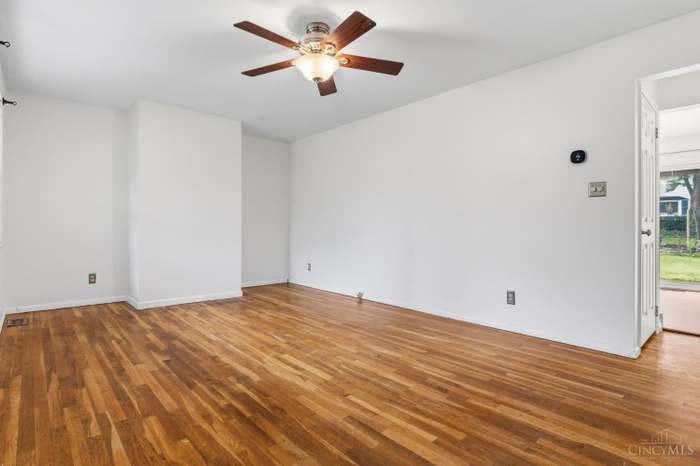 1658 Yellowglen Dr #NA - Photo 5 of 19