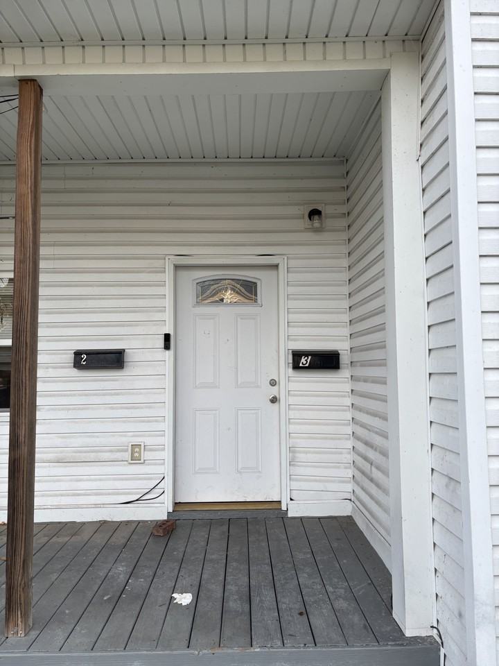 93 Cedar St #3