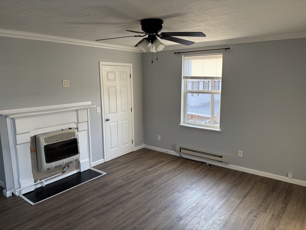93 Cedar St #3 - Photo 4 of 13