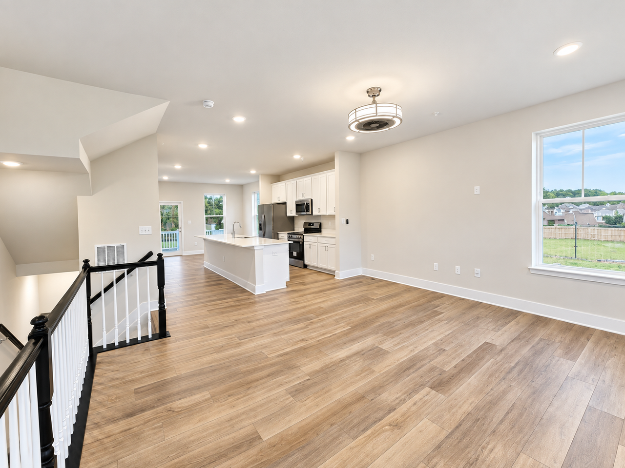 1418 Lake Geneva Drive - Photo 2 of 19