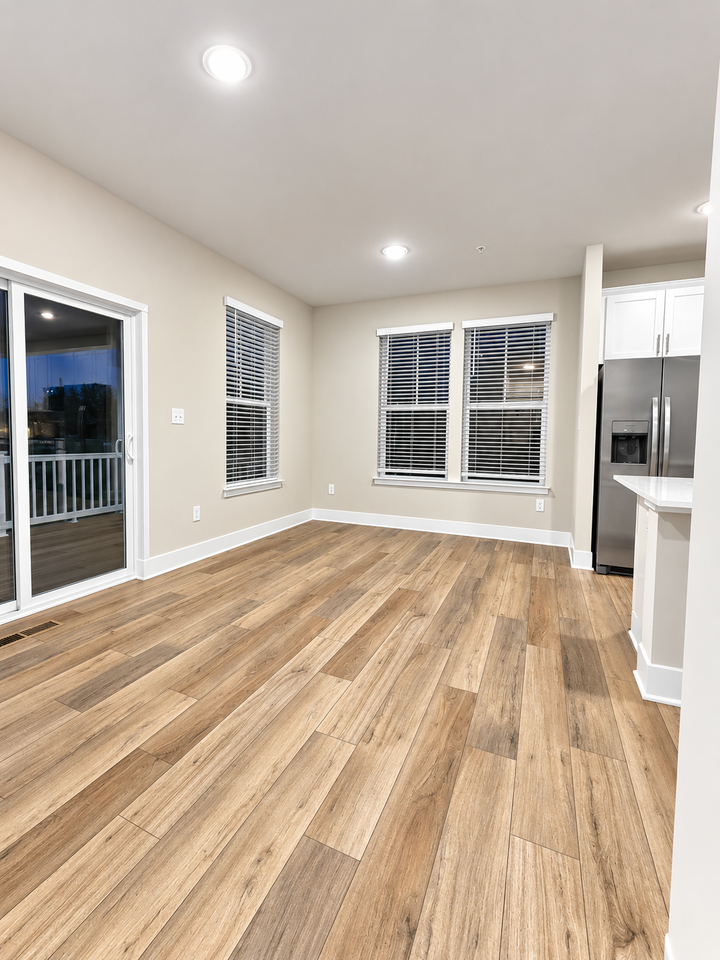 1418 Lake Geneva Drive - Photo 6 of 19
