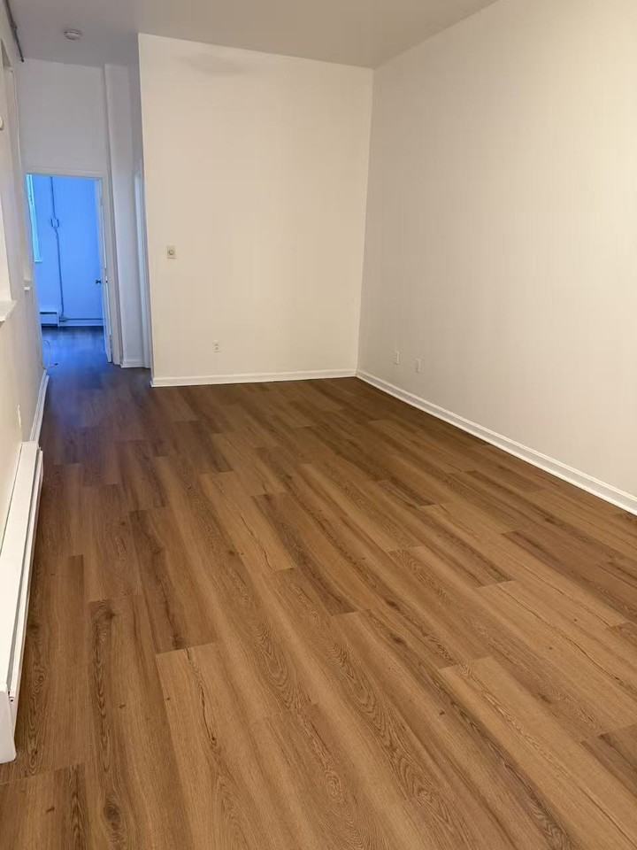 213 E Berkeley St #1 - Photo 5 of 8
