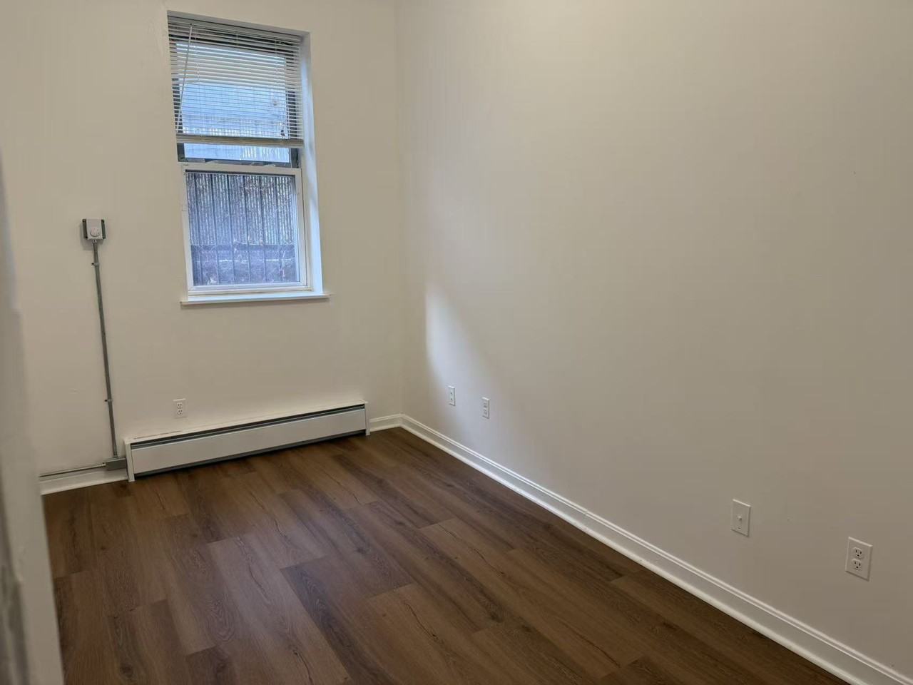 213 E Berkeley St #1 - Photo 7 of 8