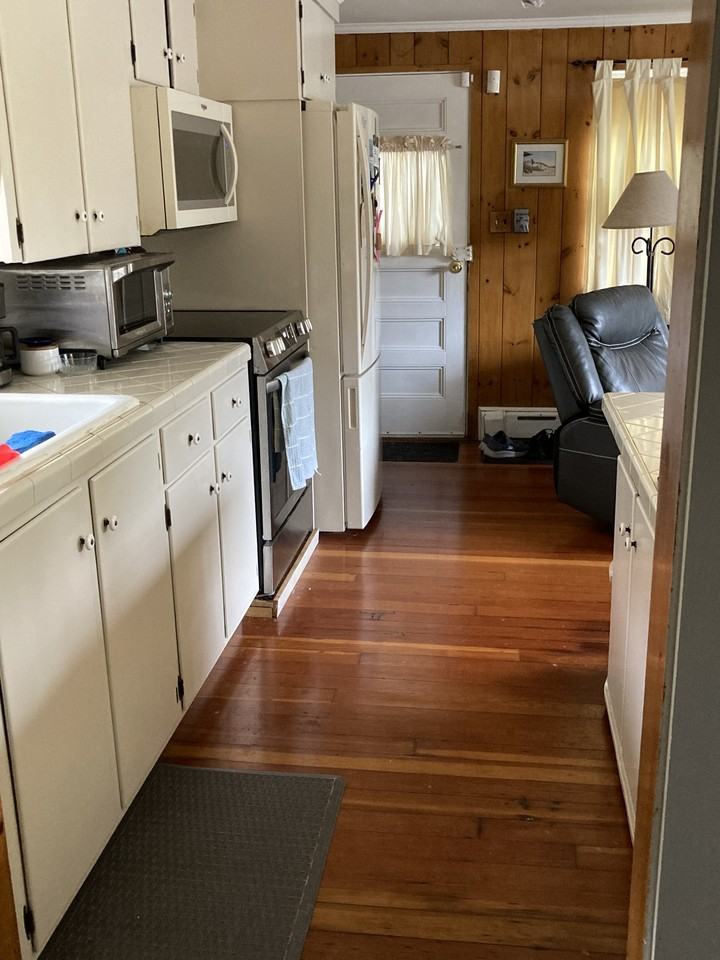 1044 Main Rd #NA - Photo 7 of 16