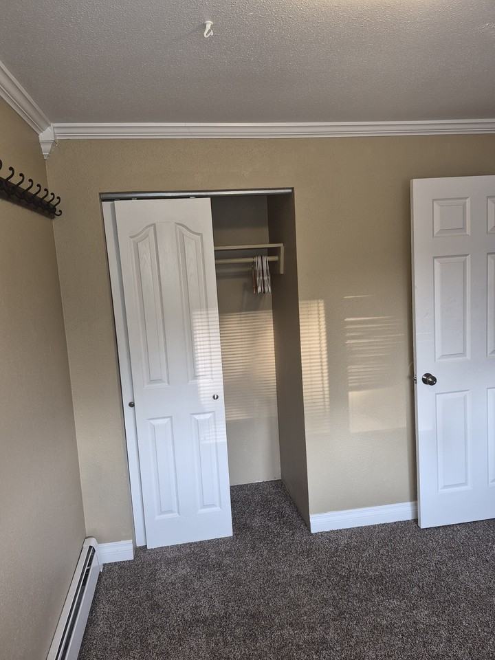 Room For Rent #3rdROOM - Photo 4 of 14
