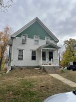 featured image of 8 Pleasant St #4