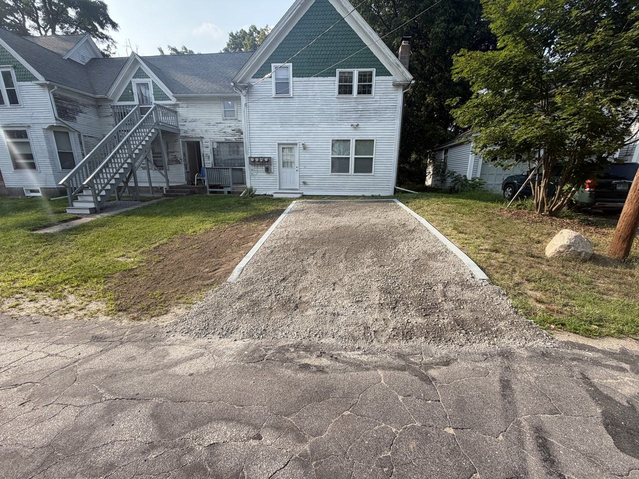 8 Pleasant St #4 - Photo 3 of 14