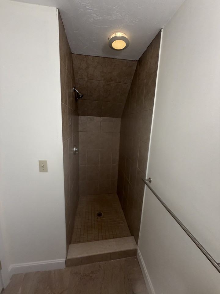 8 Pleasant St #4 - Photo 7 of 14