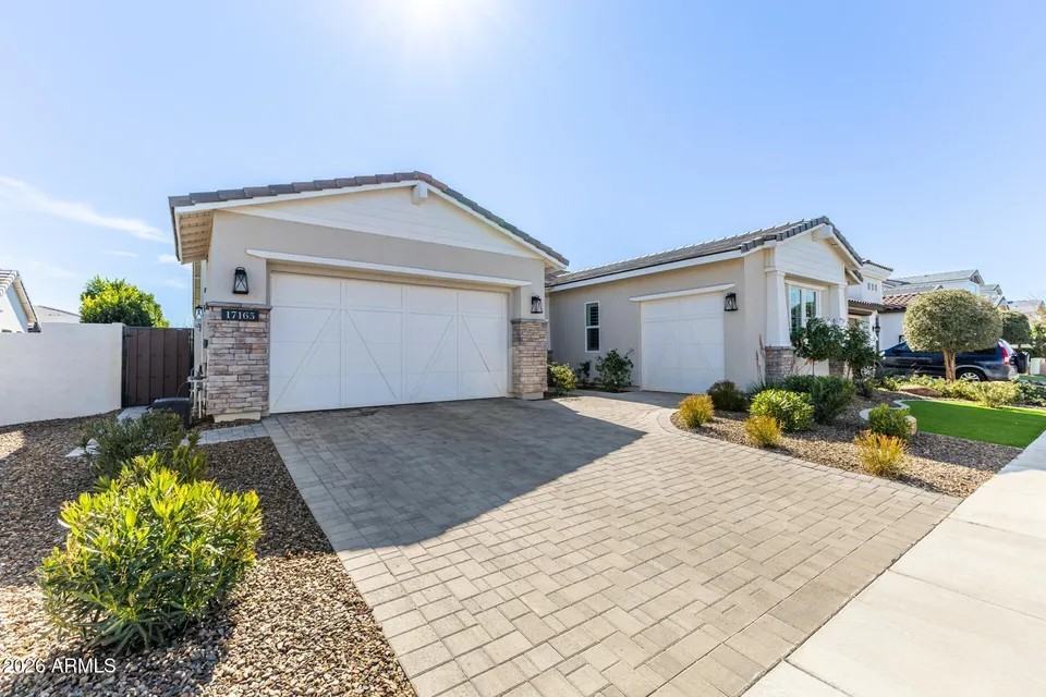 17165 W Piperton St #NA - Photo 2 of 31
