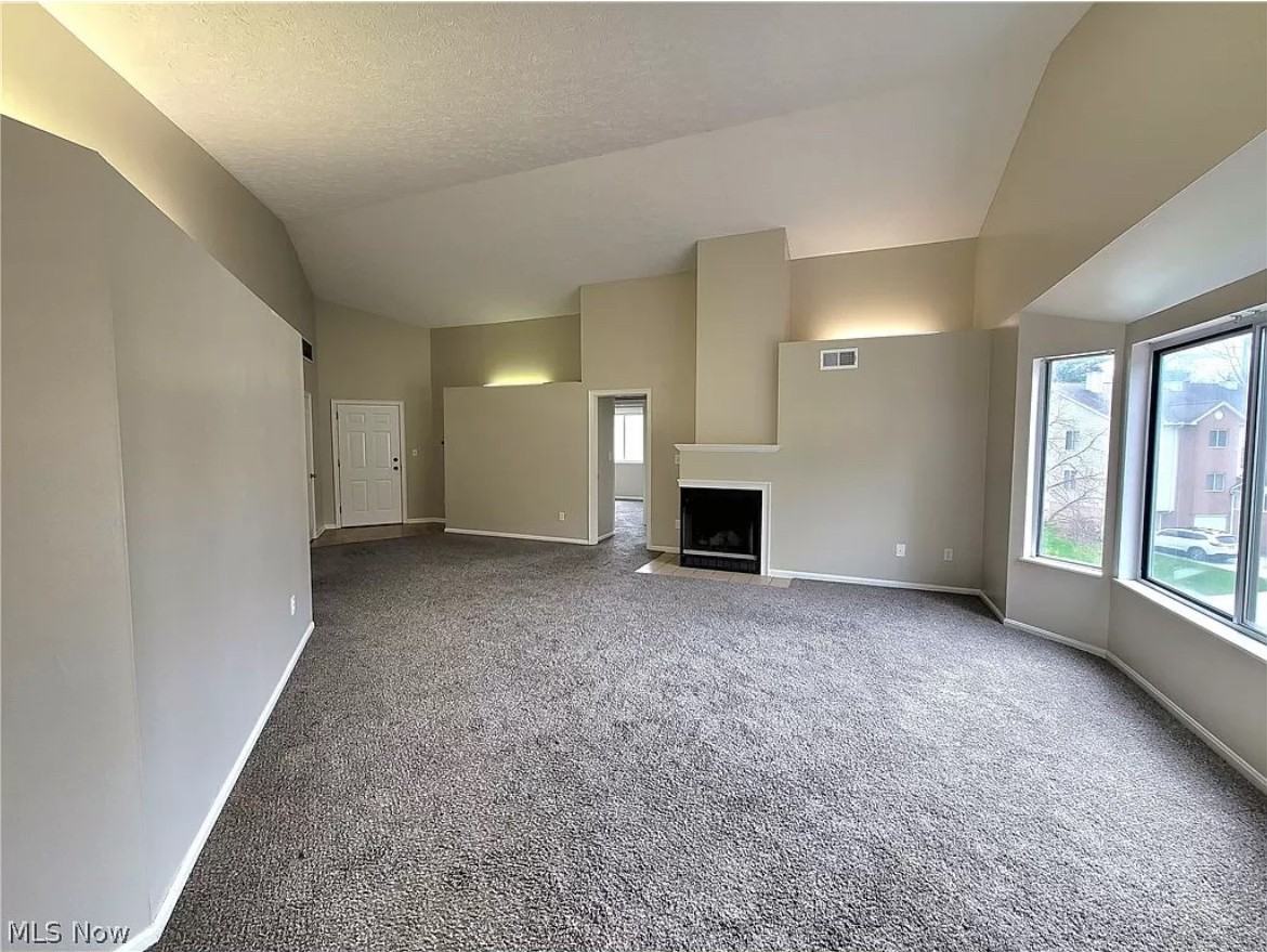 355 Village Pointe Dr #C - Photo 3 of 10