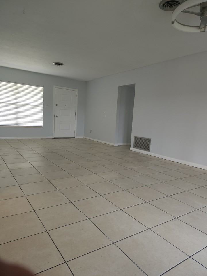 820 Malone Dr #NA - Photo 6 of 11