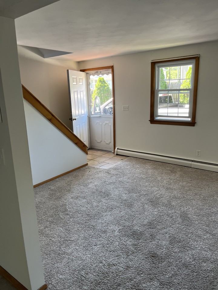 279 Hazard Ave #279B - Photo 2 of 7