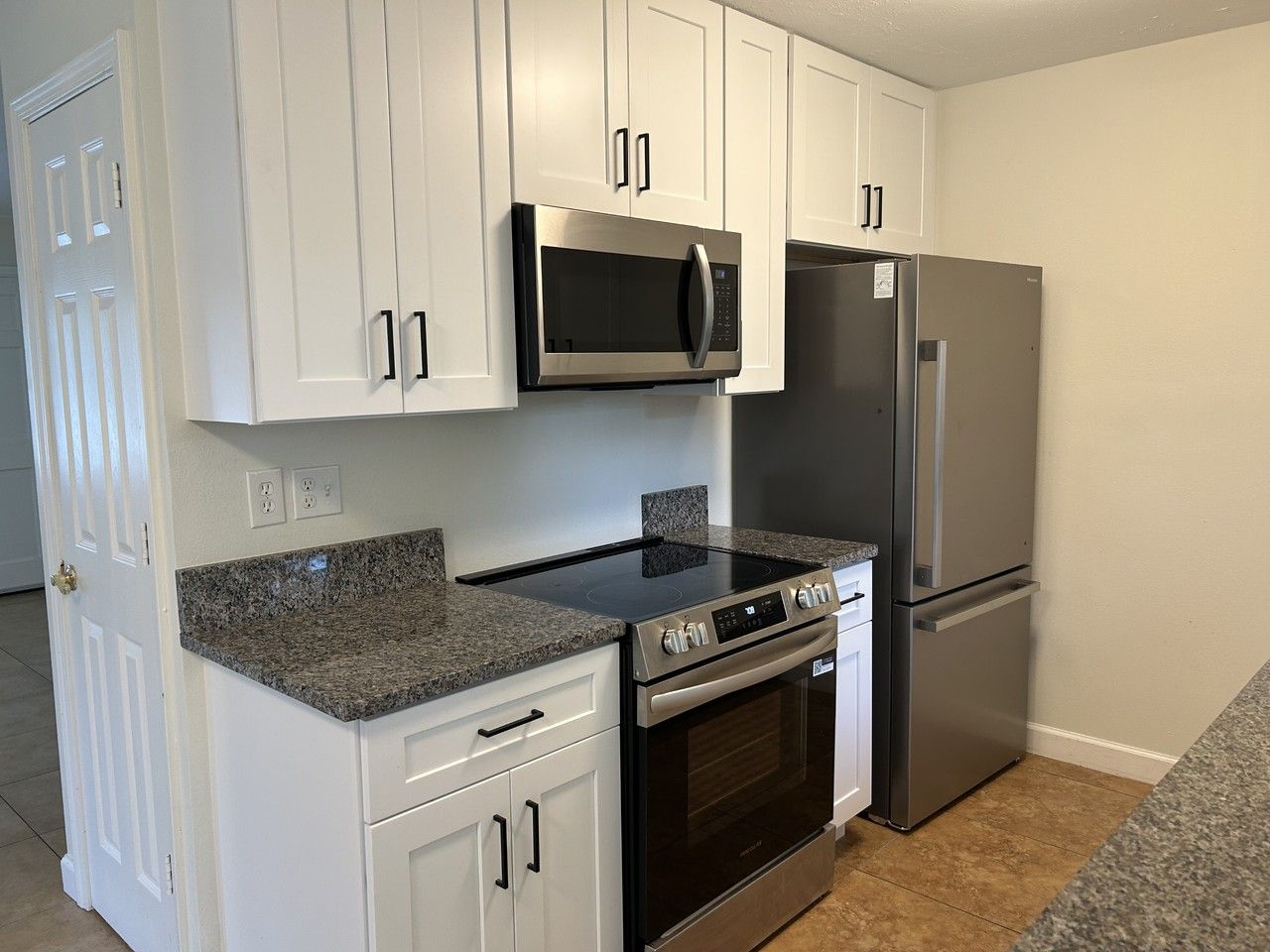 121 Burns Ave #NA - Photo 6 of 36