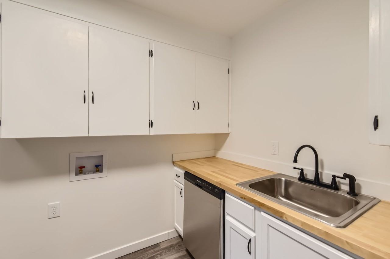901 Garden Villa Ct #NA - Photo 6 of 21