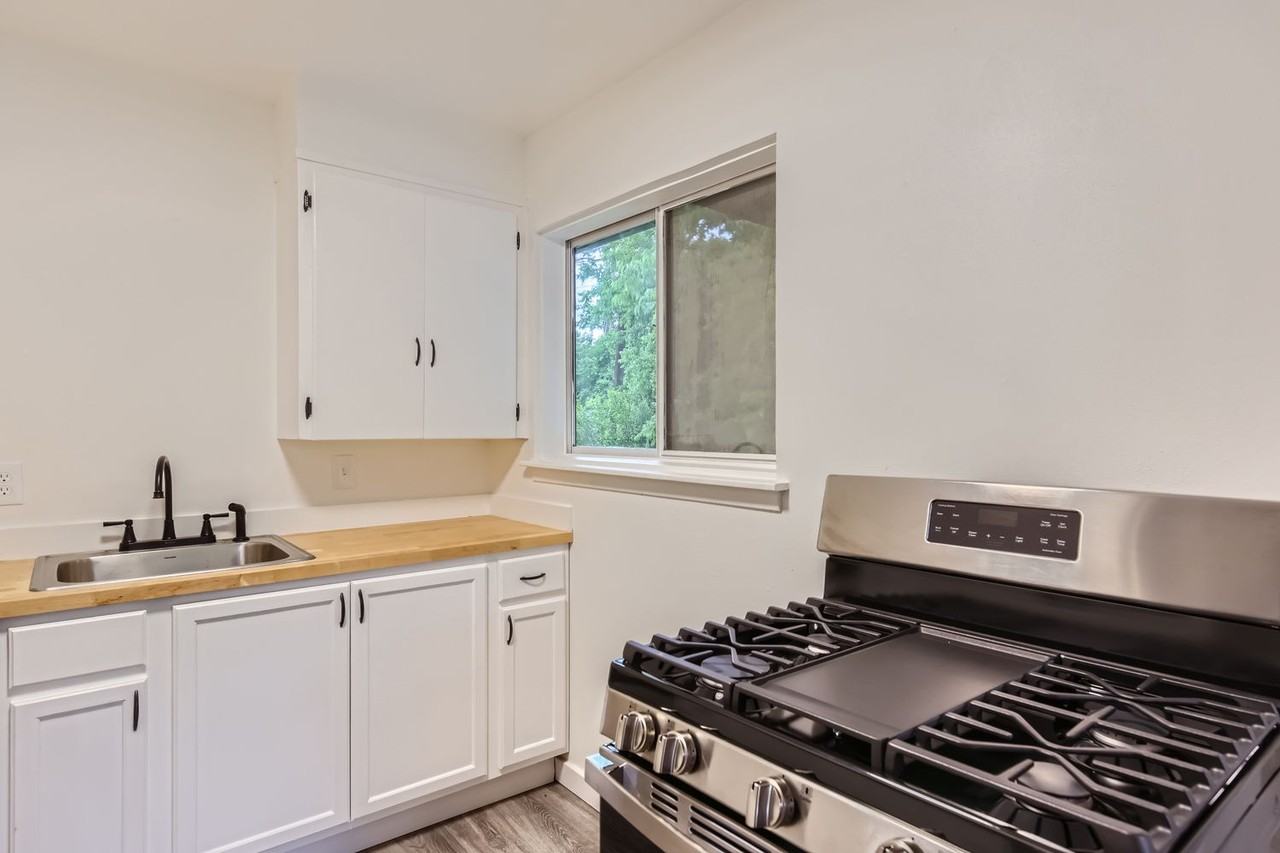 901 Garden Villa Ct #NA - Photo 7 of 21