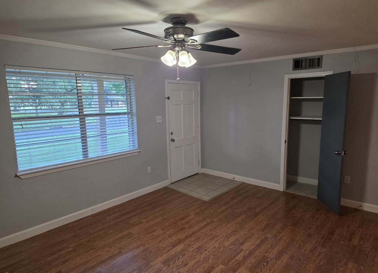 15668 Marjorie Dr #NA - Photo 4 of 28