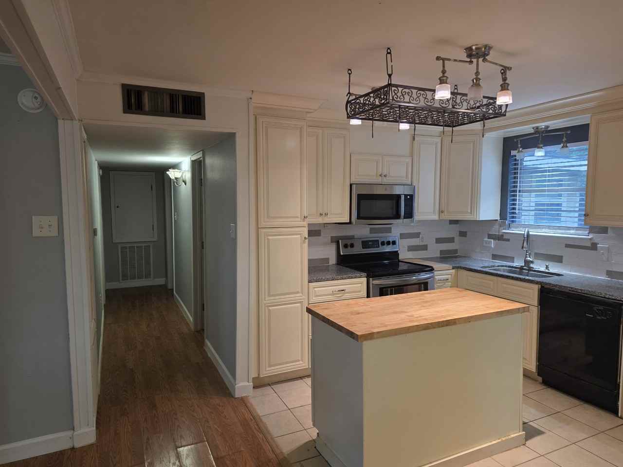 15668 Marjorie Dr #NA - Photo 6 of 28