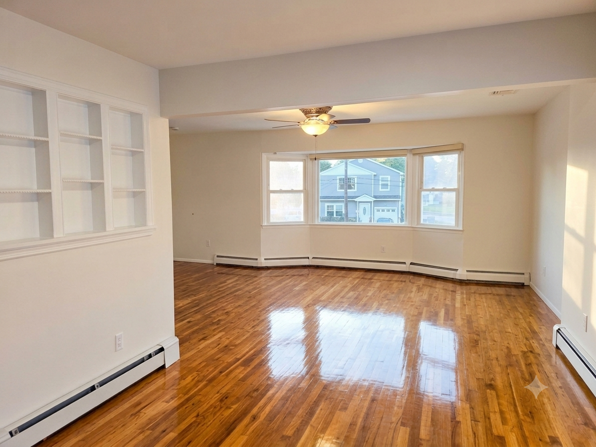 242 Munro Boulevard, Unit 2 - Photo 2 of 11