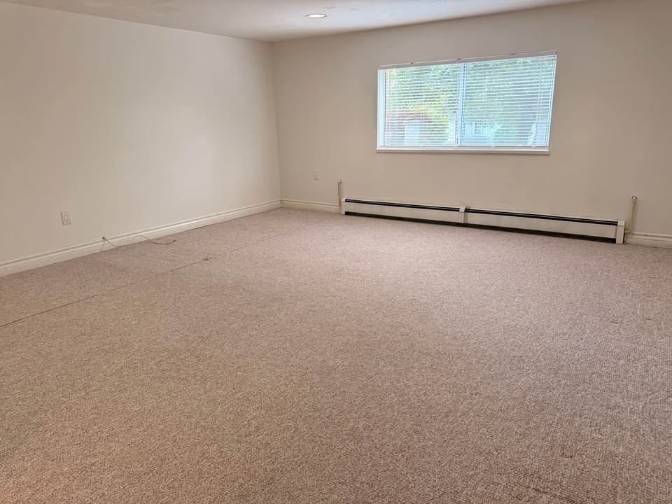 6845 Broadway - Photo 4 of 14