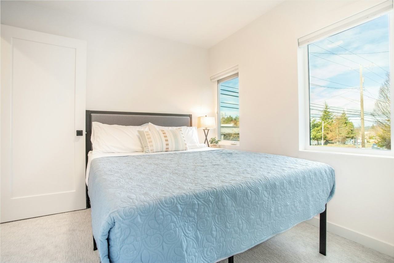 6032 Sand Point Way Northeast - Photo 3 of 14