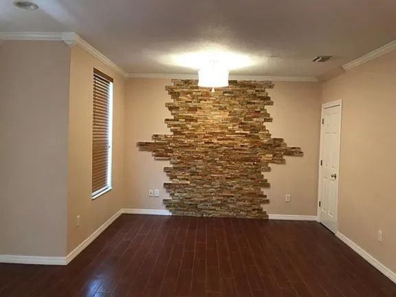 1341 Lyonshire Dr #1341 - Photo 2 of 21
