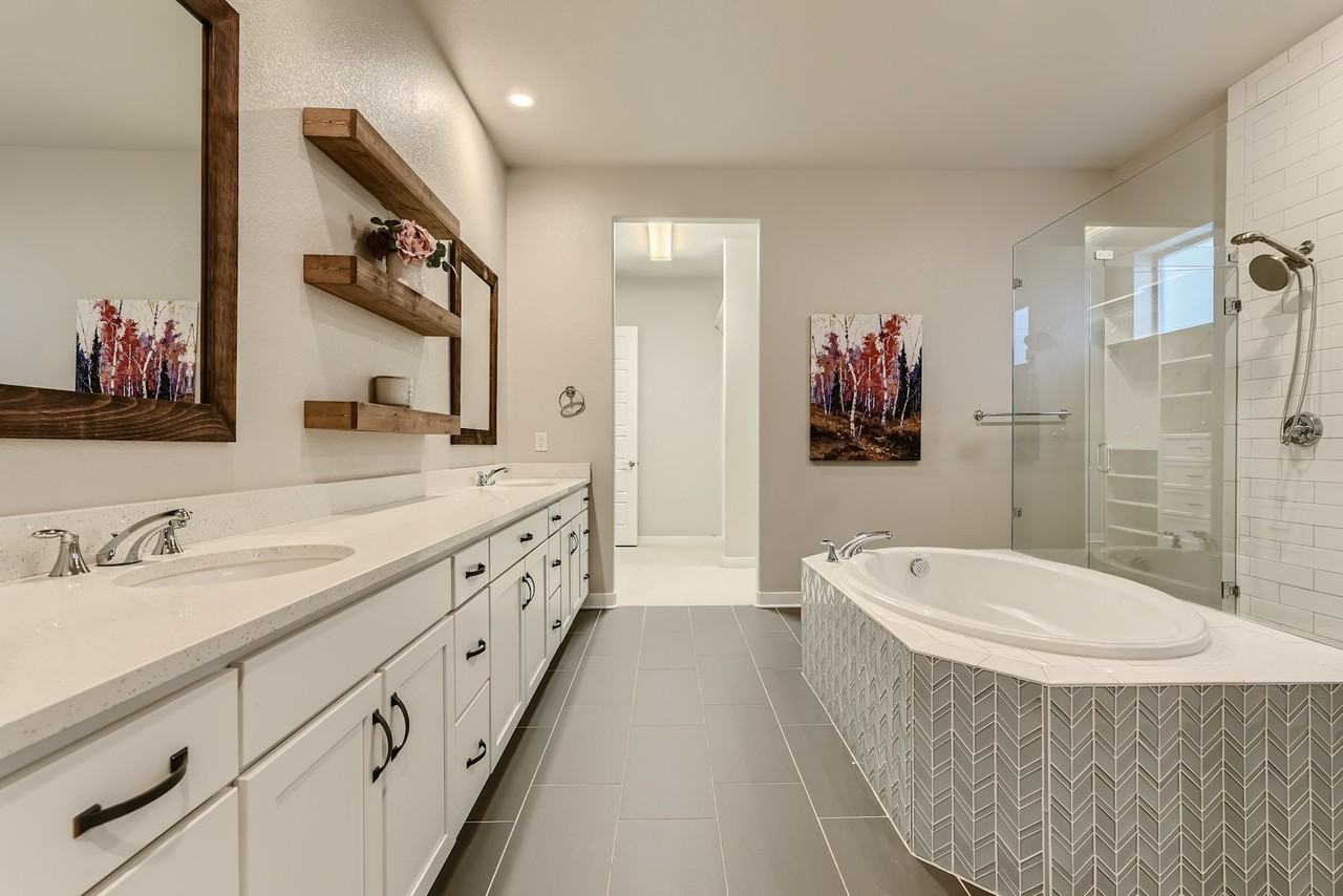 22280 Boundstone Drive - Photo 5 of 50