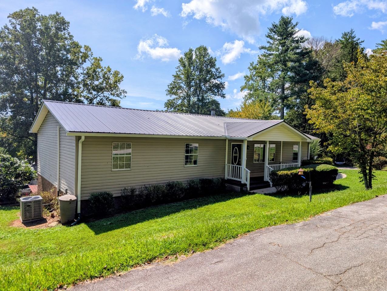 130 Hillside Dr #NA - Photo 3 of 37