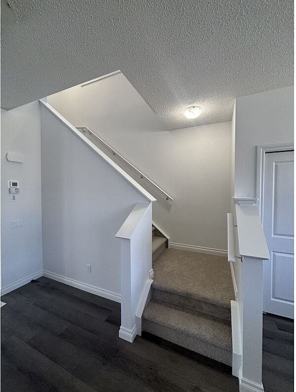 55 Cornerbrook Green Ne - Photo 5 of 15