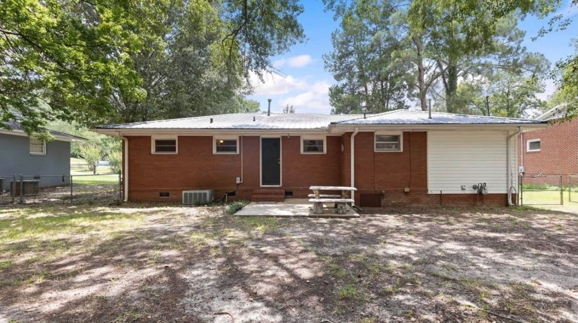 4321 Yates Drive - Photo 4 of 21