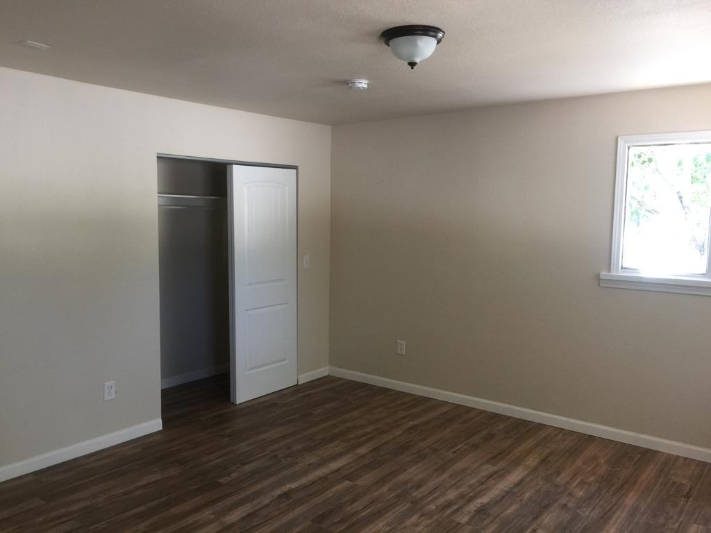 460 Bothwell St #NA - Photo 7 of 17
