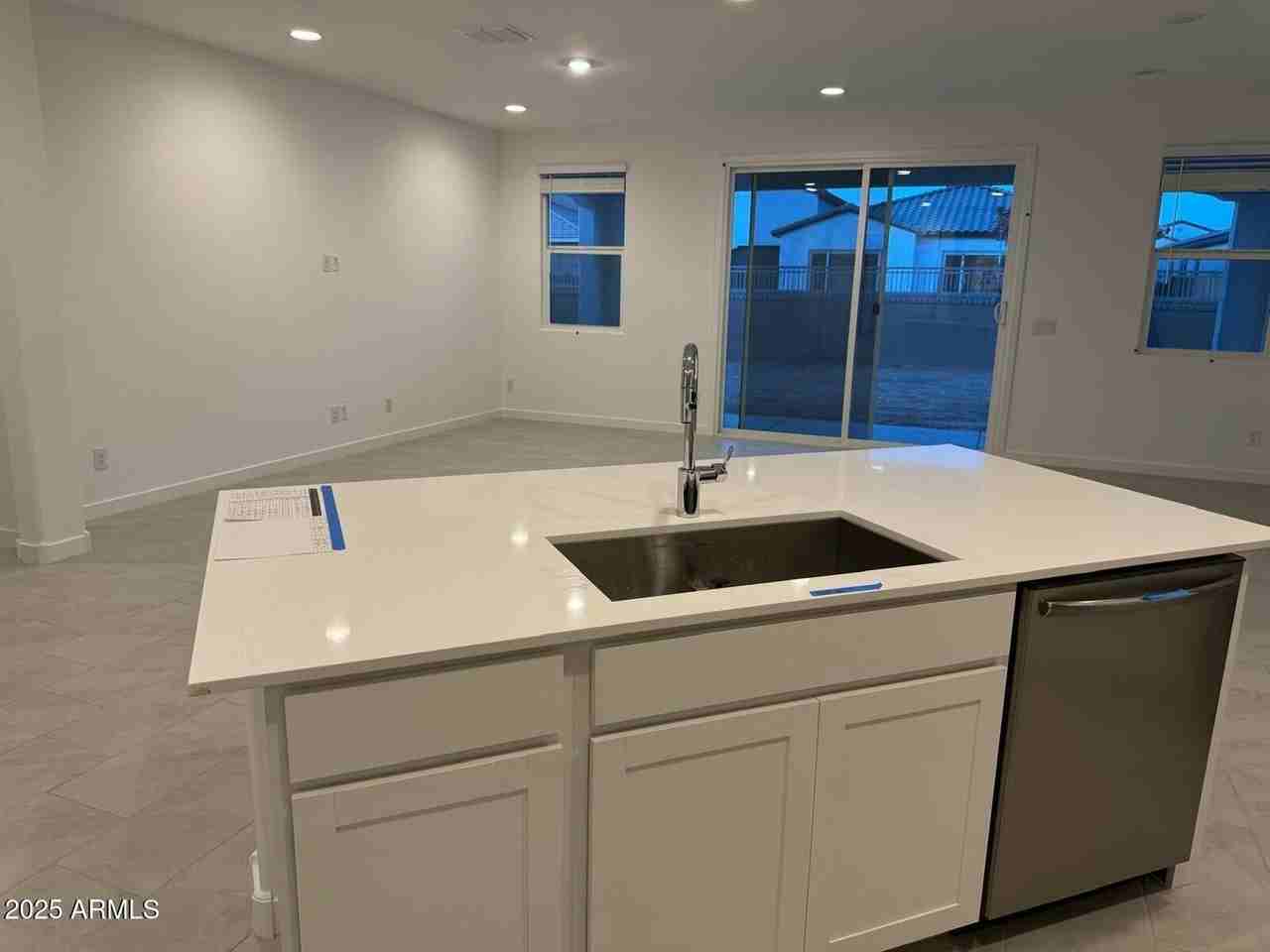 3300 E Ranchhand Dr - Photo 6 of 26