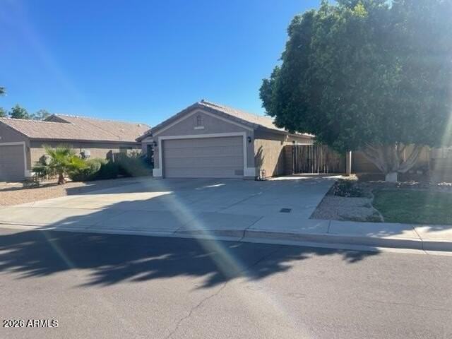9313 W Ross Ave - Photo 2 of 22